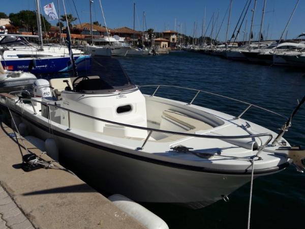 Open de 8 M - Ocqueteau Abaco 800 Open CC avec moteur 225 CV Selva 2019