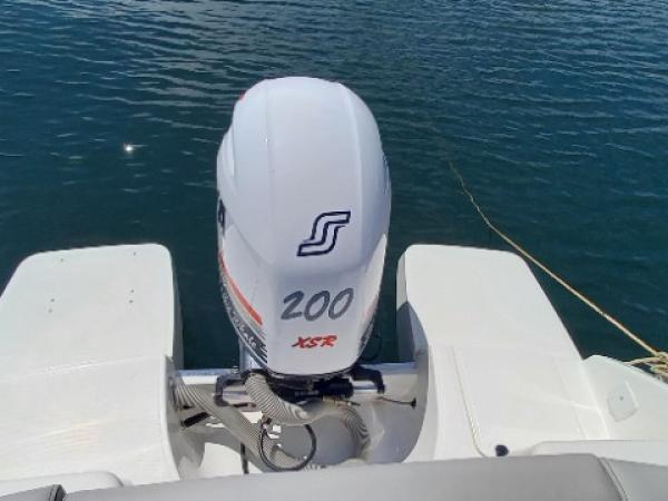 Karnic 2251 - Day Cruiser