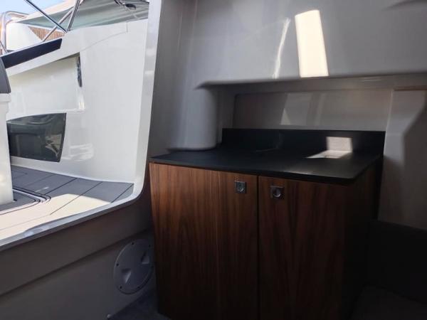Karnic SL 702 avec moteur 225cv Selva Garantie 10 ans 