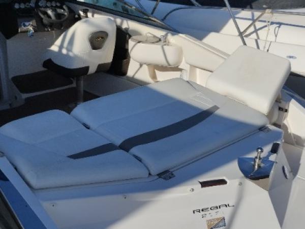 Regal 2250 Cuddy Volvo GXI 5.7 L 